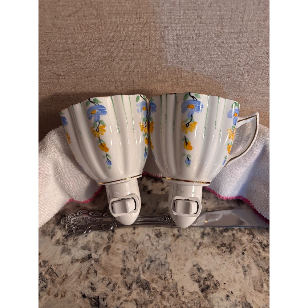 Vintage Teacup Night Light Set of 2 Floral Ceramic Plug In Lamp Gold Rimmed